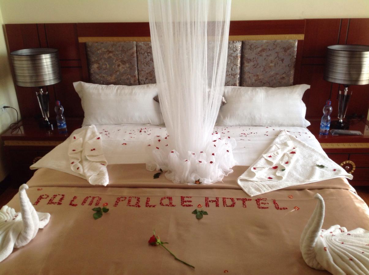 בהר דר Palm Palace Hotel מראה חיצוני תמונה