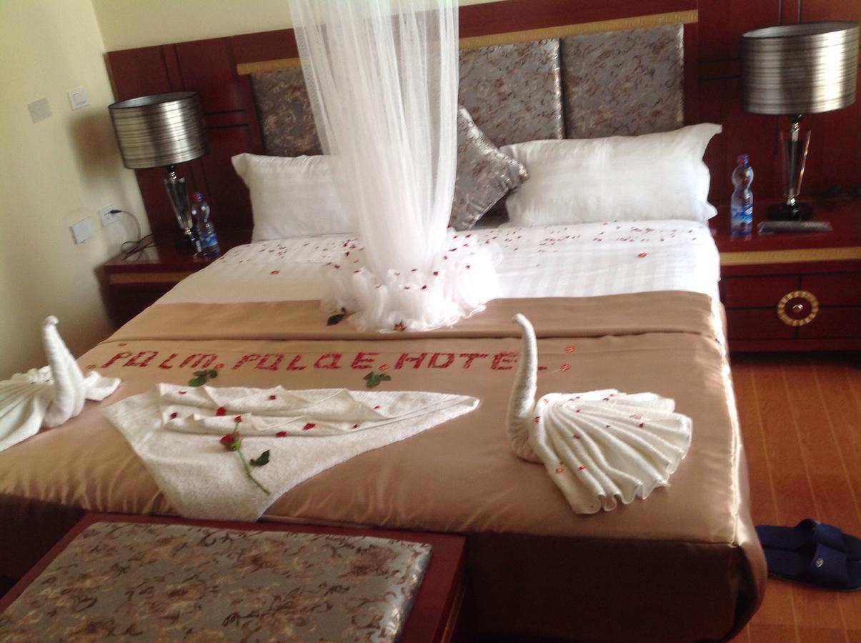 בהר דר Palm Palace Hotel מראה חיצוני תמונה