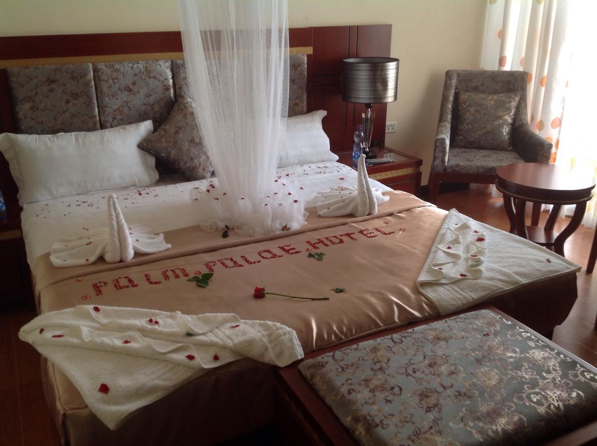 בהר דר Palm Palace Hotel מראה חיצוני תמונה